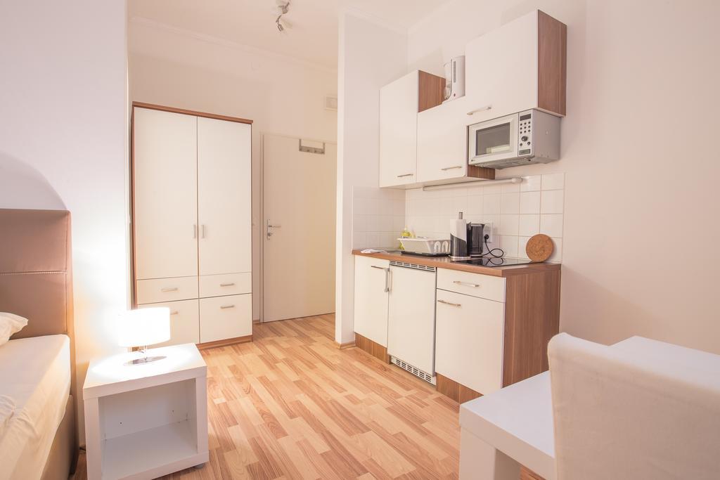 Grand Central Station Apartments I Contactless Check-In Wien Exterior foto